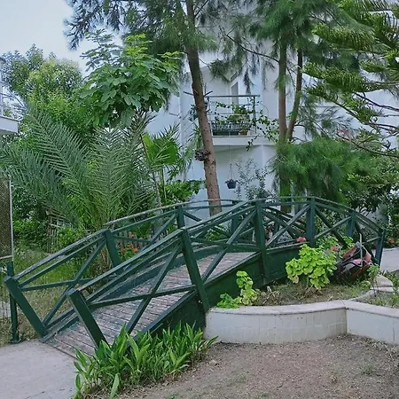 Villa Havaalani 10 Dakika Kundu Oteller Boelgesinde Havuz Basi Dubleks
